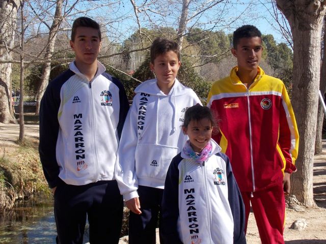 Ocho metales para el Club Atletismo Mazarrón en las citas deportivas de San Javier y Caravaca