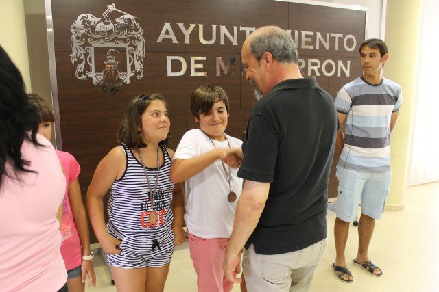 Treinta escolares participan en el primer campeonato de dodgeball