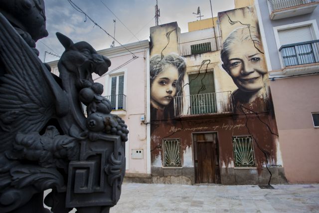 Ven a visitar el mural en homenaje a la mujer mazarronera