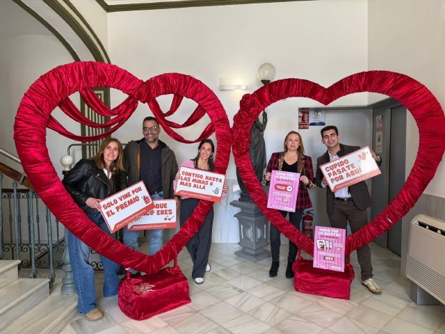 La Concejalía de Comercio lanza la campaña “Amor por lo nuestro” para dinamizar el comercio local en San Valentín