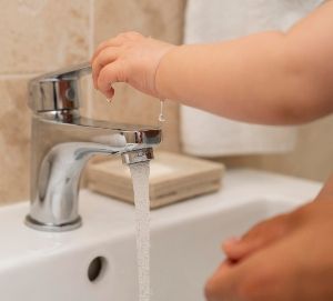 Aqualia informa sobre un corte programado en el suministro de agua