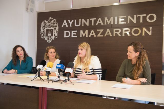 Ayuntamiento y colectivo social 'El Candil' ofrecen apoyo educativo a niños de 6 a 12 años