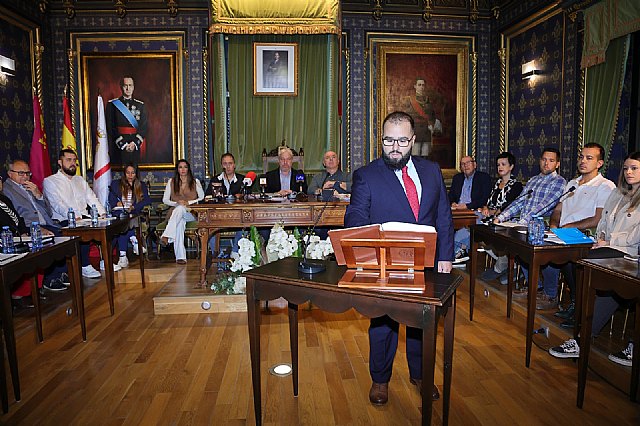 Remodelación del gobierno local tras la incorporación de Jesús García Vivancos