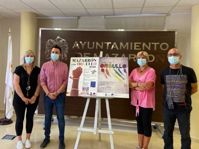 Conchi Mateo, el edil Miguel Ángel Peña, Rosa Jorquera y Javier Díaz 