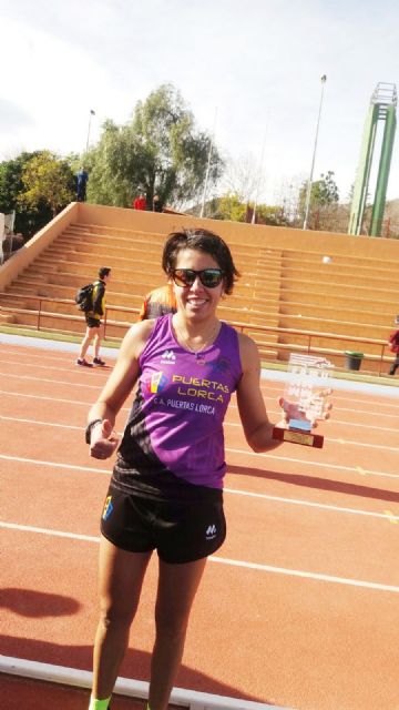 La mazarronera Mayte Vera se proclama campeona regional absoluta en cross y competirá con su equipo en el nacional