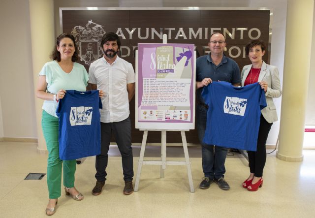 300 actores de 12 centros educativos participarán en el VIII Festival de Teatro del IES Antonio Hellín Costa