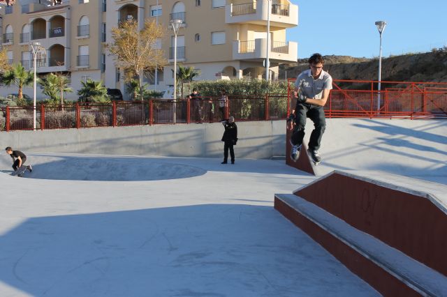 Mazarrón ya cuenta con un skatepark para el disfrute de los jóvenes