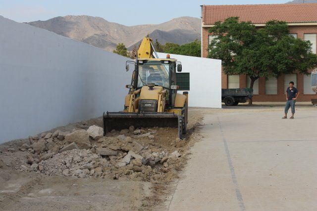El ayuntamiento invierte 25 mil euros de media en las obras de reparación de los colegios públicos