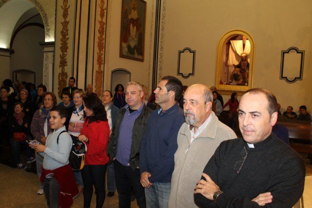 Miles de personas acompañan a la Virgen del Milagro hasta su santuario en Bolnuevo
