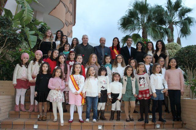 Siete candidatas juveniles y veinticuatro infantiles optan a ser Reinas de las Fiestas