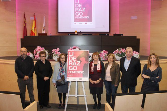 María Antonia Martínez y Gutiérrez Cortines reflexionan sobre el papel de la mujer en la vida pública