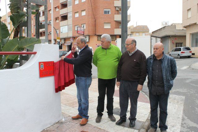 Inaugurada la calle José Gaspar en Puerto de Mazarrón