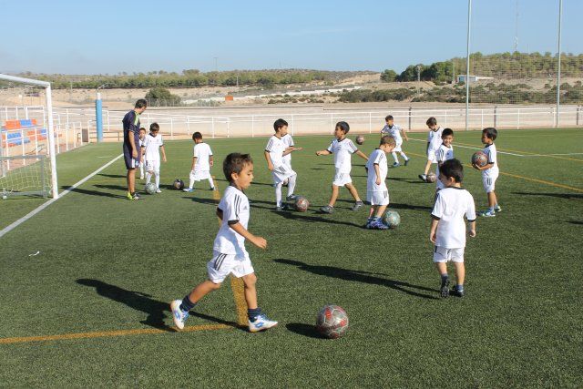 Últimas semanas para inscribirse en la escuela de fútbol de la Fundación Real Madrid
