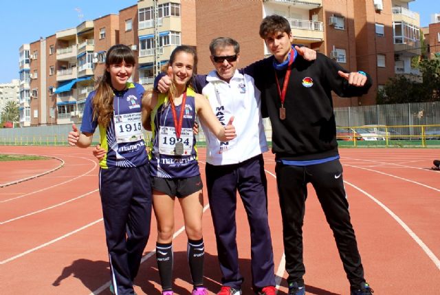 Triplete del club atletismo Mazarrón en la final regional alevín, infantil y cadete