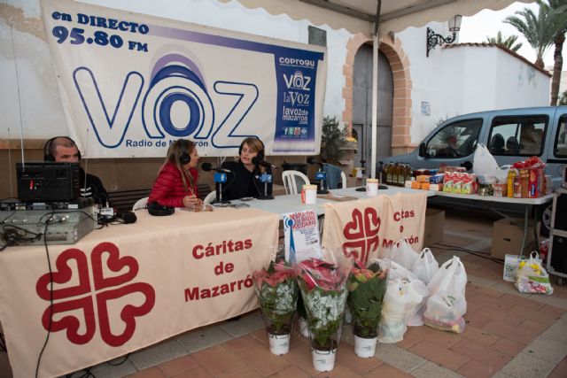 El maratón de radio recauda 1.000 euros a beneficio de Cáritas
