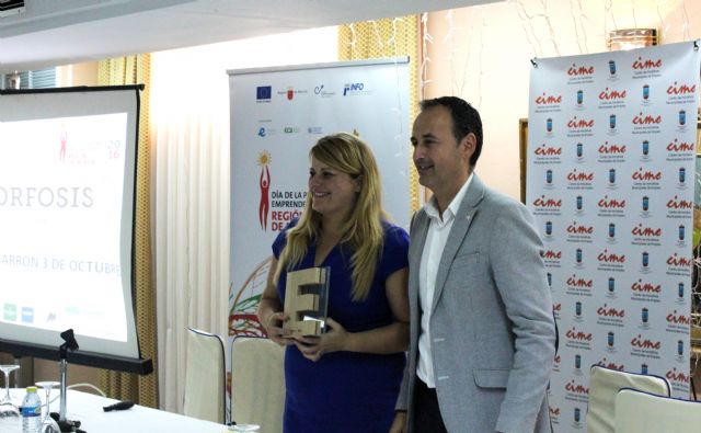 El Día de la Persona Emprendedora en Mazarrón muestra las aplicaciones de la realidad virtual en el sector turístico