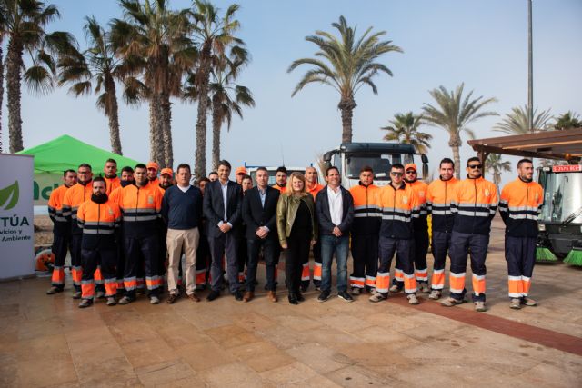 Un nuevo contrato de limpieza reforzará la actuación durante todo el año en Mazarrón, Puerto y pedanías