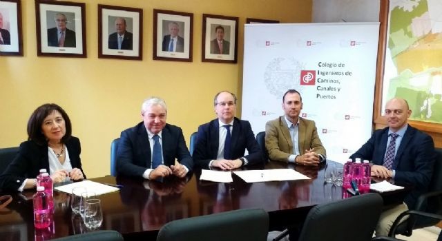 El ayuntamiento de Mazarrón y el colegio de ingenieros de caminos de Murcia firman un convenio para mejorar la asistencia profesional del consistorio en materia de infraestructuras