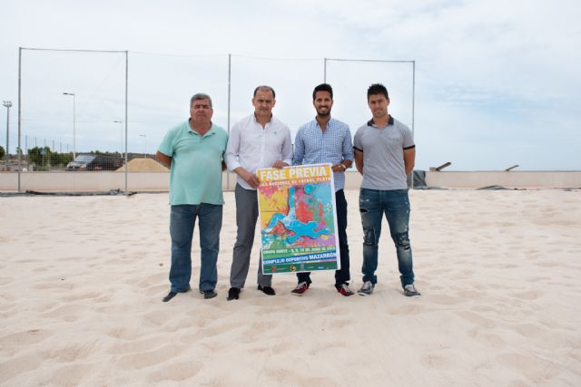 Mazarrón acoge la fase previa de la liga nacional de fútbol playa