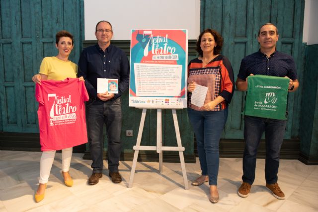 Cinco centros educativos de la región competirán en la fase de concurso del VII festival de teatro del IES Antonio Hellín