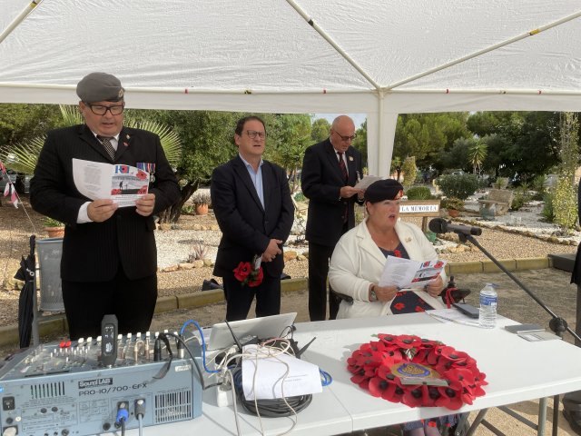 La comunidad británica de mazarrón conmemora el 'día del armisticio'