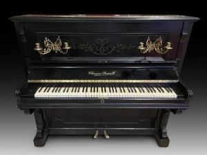 El piano histórico de Mazarrón vuelve a sonar
