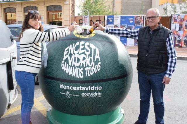 La campaña #encestavidrio arranca en Mazarrón con 5 puntos especiales de reciclaje