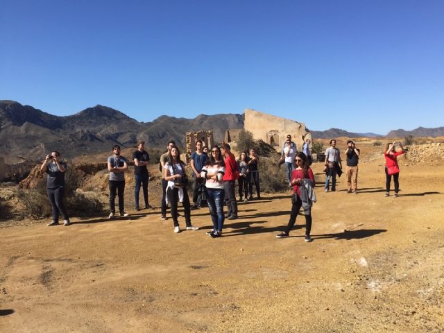 Alumnos de arquitectura de la UCAM visitan las minas de Mazarrón y aportan ideas para su proyección