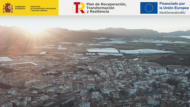 El Alcalde firma un acuerdo con la CARM y el MITMA para la rehabilitación de 65 viviendas en Mazarrón y Puerto