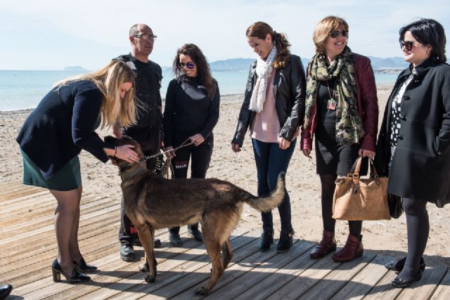 Mazarrón se suma al proyecto escan que emplea perros adiestrados para la protección y atención psicológica de víctimas de violencia de género