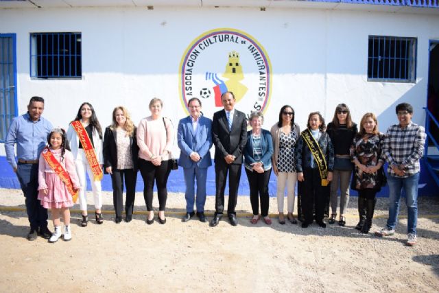 El nuevo cónsul de Ecuador en Murcia, Miguel Ángel Macías, se presenta oficialmente en Mazarrón
