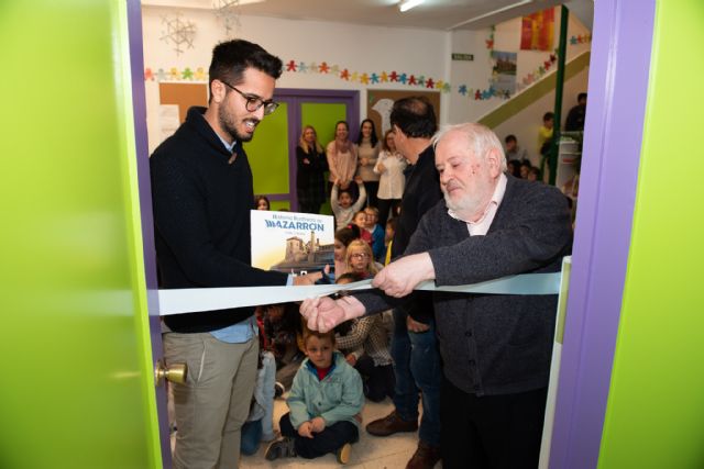 El CEIP Ginés García de Mazarrón ha inaugurado hoy su nueva biblioteca