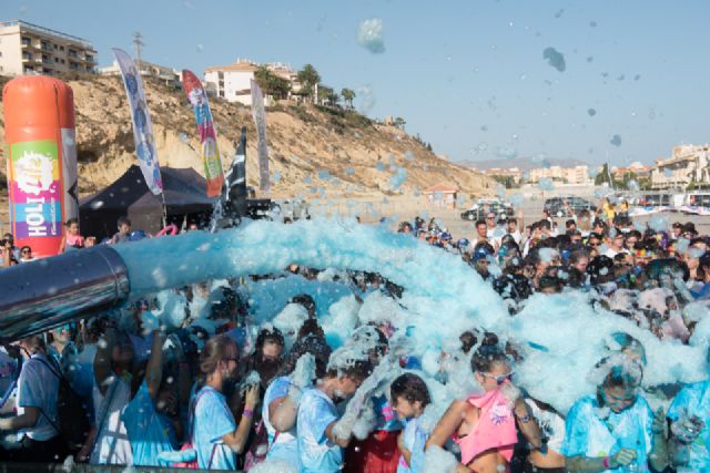 1.700 jóvenes disfrutan con la Spume Run de Puerto de Mazarrón