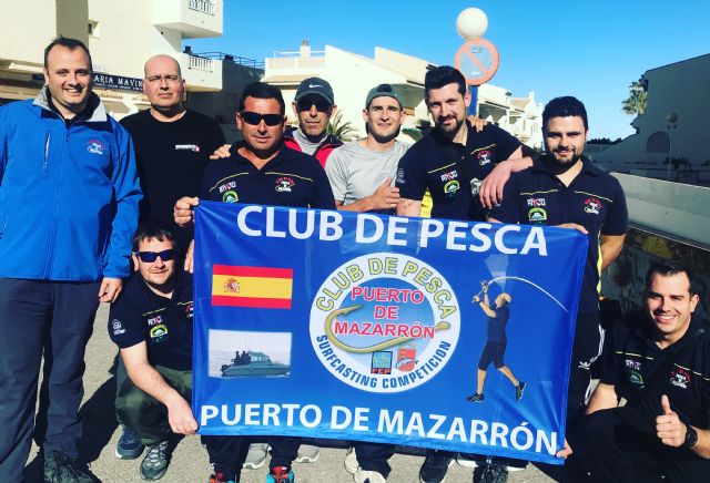 El club de pesca de Puerto de Mazarrón logra el campeonato regional individual