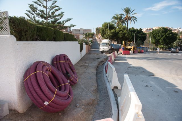 Inician trabajos para la mejora de calles en puerto de Mazarrón
