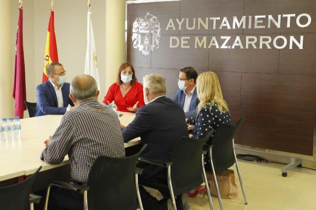 Política Social estudia con el Ayuntamiento de Mazarrón posibles usos compartidos de la residencia vacacional El Peñasco