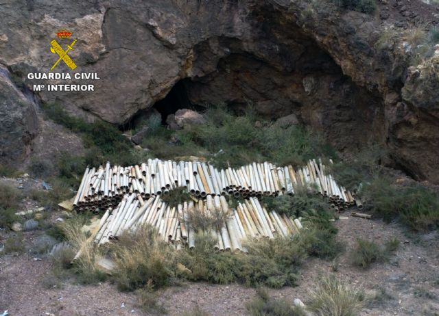 La Guardia Civil investiga a los presuntos responsables de un cementerio de residuos peligrosos en Mazarrón