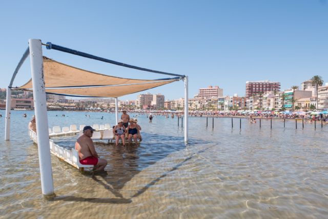 Baños adaptados para mayores y personas de movilidad reducida distinguen a Mazarrón como municipio inclusivo